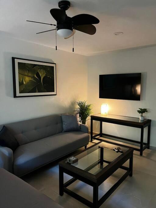 Departamento Centrico Y Moderno En Cancun. Экстерьер фото